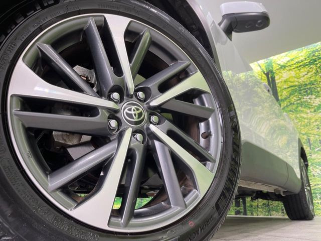 �y�����A���~�z�C�[���z�O�ςɃ}�b�`���������A���~�z�C�[���𑕒����Ă���܂��B�e��ЊO�A���~�z�C�[����A�X�^�b�h���X�^�C�����戵�����Ă���܂��B���񂲑��k����������