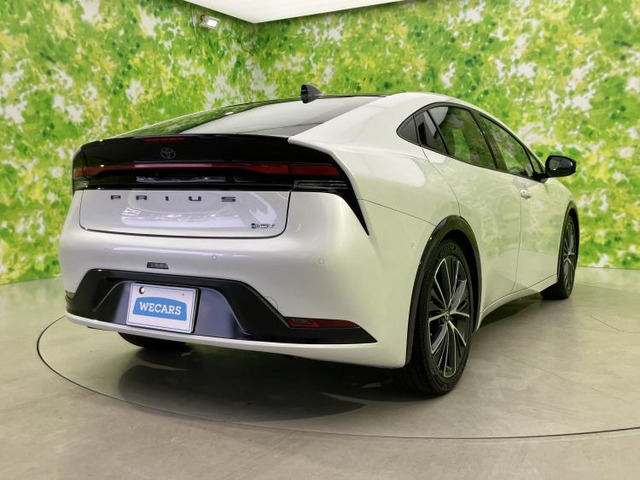 プリウス2.0 Z