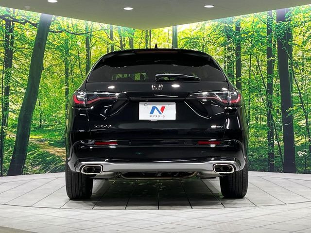 安心の最長10年・走行無制限保証(有償)をご用意。保証内容も充実はもちろん、無料点検&オイル交換や、年中無休の全国・24時間ロードサービスも付帯されておりますのでご安心下さい。