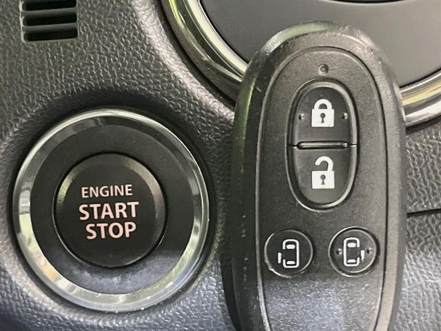 �y�L�[���X�X�^�[�g�V�X�e���z�J�o����|�P�b�g�ɓ��ꂽ�܂܂ł��h�A�̎{���E�������\�ȃX�}�[�g�L�[�𑕔��B�G���W���̃I���E�I�t�����J�M�����o���K�v����������Ƃ��Ă��֗��ł���