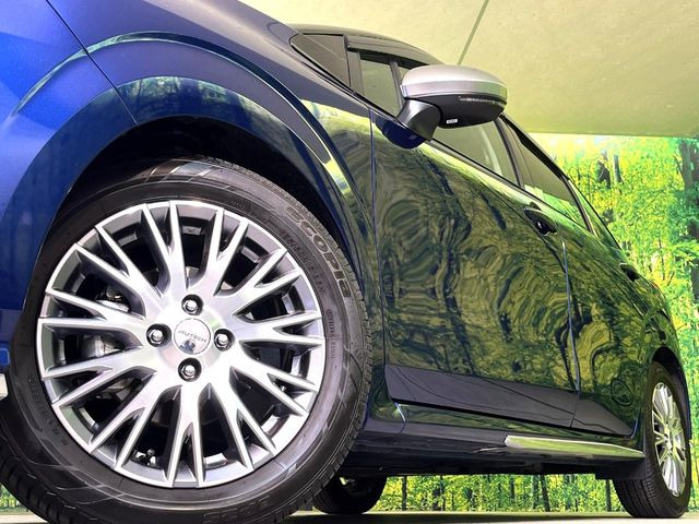 �y����16�C���`�A���~�z�C�[���z�O�ςɃ}�b�`���������A���~�z�C�[���𑕒����Ă���܂��B�e��ЊO�A���~�z�C�[����A�X�^�b�h���X�^�C�����戵�����Ă���܂��B���񂲑��k����������