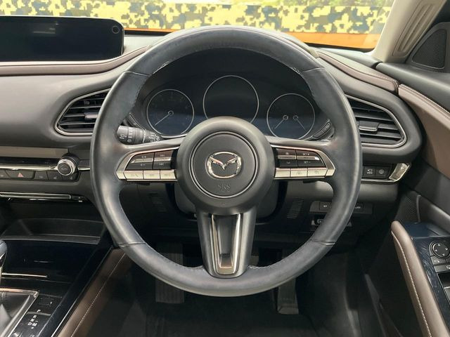 �y�����v�����X�e�A�����O�z�㎿�Ȋv���g�p���邱�ƂŁA��ɂ����������݂ƂĂ��^�]���₷���n���h���ł���