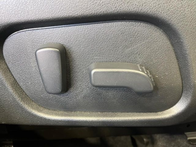 �y�p���[�V�[�g�z�X�C�b�`��ŊȒP�ɃV�[�g�̔��������\!�d��������͂�����܂���!���K�ȃV�[�g�|�W�V�����ɃZ�b�g���āA���K�ȃh���C�u�����y���݂��������B