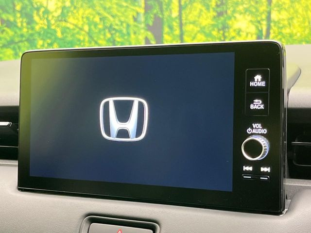 �y�����i�r�z�l�C�̏����i�r�𑕔����Ă���܂��B�i�r�̎g���₷���͂������A�I�[�f�B�I�@�\���[��!�L�����v�◷�s�͂������A�ʋ΂┃�����ȂǕ��i�̃h���C�u���y�����Ȃ�͂���