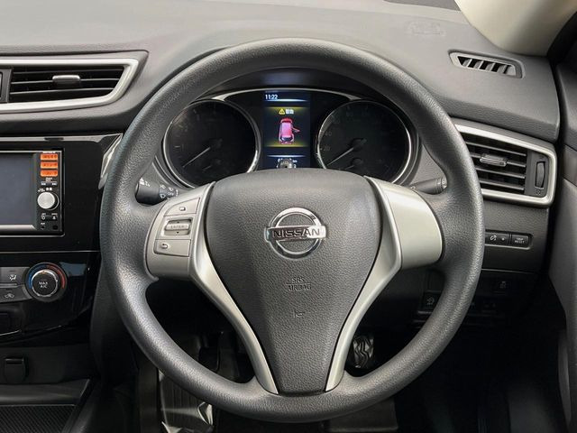 �y�����v�����X�e�A�����O�z�㎿�Ȋv���g�p���邱�ƂŁA��ɂ����������݂ƂĂ��^�]���₷���n���h���ł���