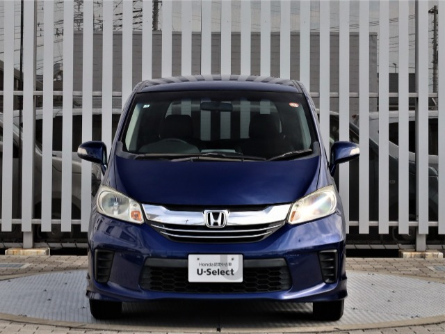 フリード1.5 G プレミアムエディション