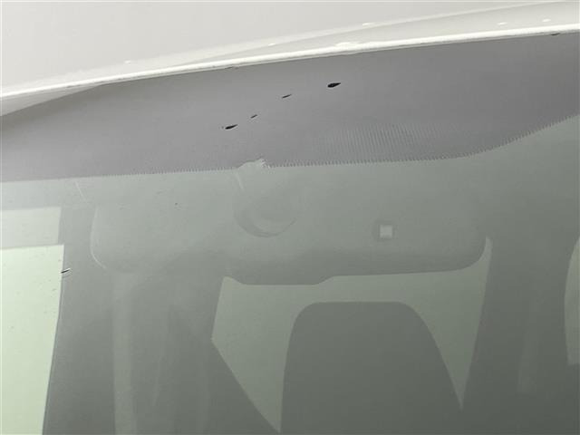 ヴェルファイアハイブリッド2.4 ZR 4WD