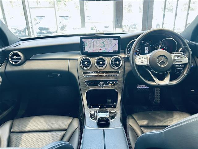 CクラスC200 アバンギャルド AMGライン