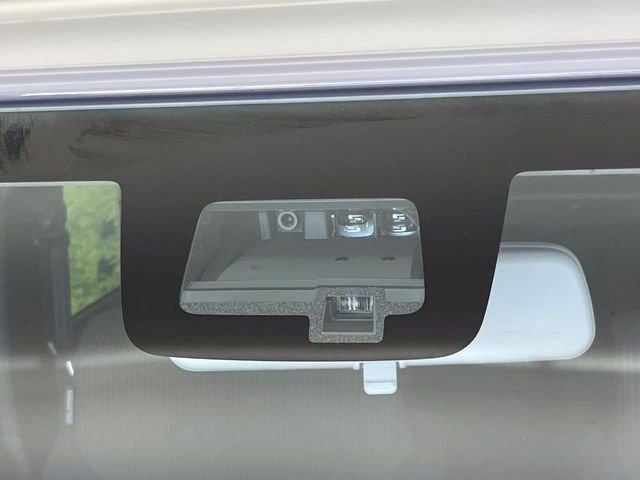 �y�X�Y�L �Z�[�t�e�B�T�|�[�g�z���s���ɑO���̎ԗ�����F�����A�Փ˂������Ȏ��͌x��ƃu���[�L�ŏՓˉ���Ɣ�Q�y�����A�V�X�g�B�����S�Ƀh���C�u�����y���݂��������܂��B