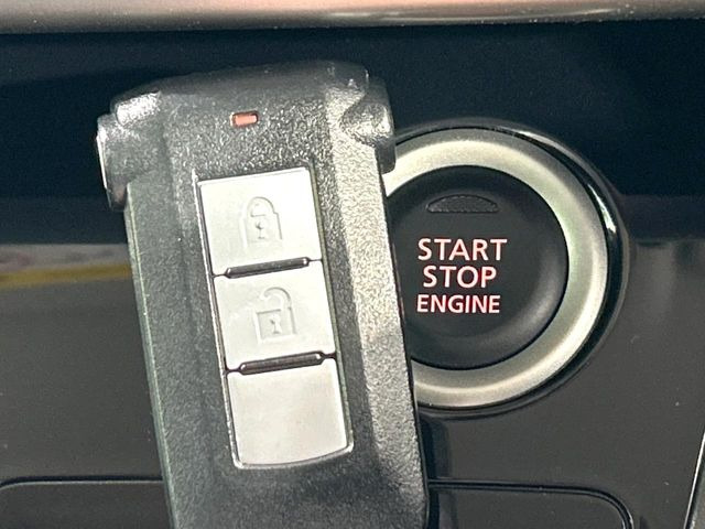 �y�C���e���W�F���g�L�[�z�J�o����|�P�b�g�ɓ��ꂽ�܂܂ł��h�A�̎{���E�������\�ȃX�}�[�g�L�[�𑕔��B�G���W���̃I���E�I�t�����J�M�����o���K�v����������Ƃ��Ă��֗��ł���