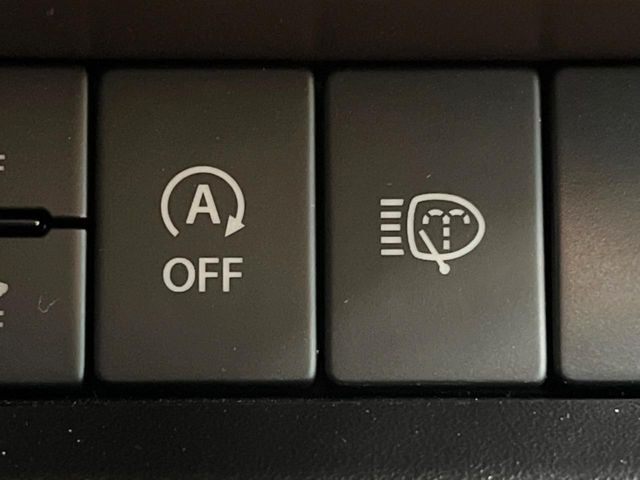 �y�A�C�h�����O�X�g�b�v�z�ԐM����a�؂Œ�Ԃ����ۂɃG���W�����~���A���ʂȔR���̏����}���܂��B�R��������ی�ɂȂ���@�\��G���W���̓u���[�L�𗣂��΍Ďn�����܂��B