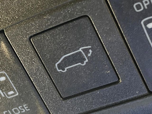 �y�p���[�o�b�N�h�A�z�X�}�[�g�L�[��^�]�Ȃ̃{�^�������������Ń��A�Q�[�g�������ŊJ���܂�!�ו��������Ă��鎞��A�����ʒu�ɂ���o�b�N�h�A��߂�ۂɕ֗��ȋ@�\�ł���