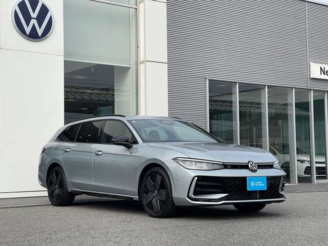 パサートeハイブリッド Rライン