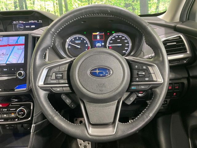 �y�����v�����X�e�A�����O�z�㎿�Ȋv���g�p���邱�ƂŁA��ɂ����������݂ƂĂ��^�]���₷���n���h���ł���