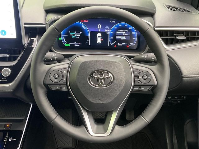 �y�����v�����X�e�A�����O�z�㎿�Ȋv���g�p���邱�ƂŁA��ɂ����������݂ƂĂ��^�]���₷���n���h���ł���