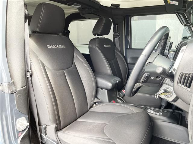 ラングラーサハラ 4WD