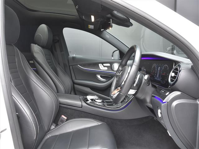 EクラスワゴンE220d アバンギャルド AMGライン
