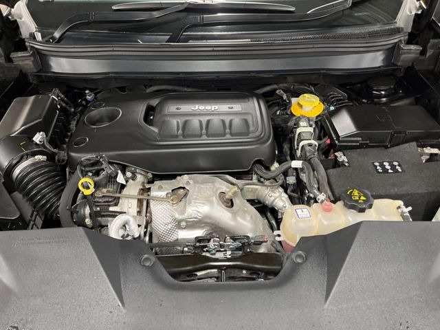 �����X�ł́A�e���[�J�[�̐�p�f�f�e�X�^�[�𓱓��B���Ǝ��i�����e�N�j�J���X�^�b�t���풓���Ă���܂��̂ŁA������̍ۂɂ����S���Ă����p���������܂��B