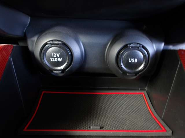 全車支払総額表示が親切!安心と大好評!納車整備費用・車検整備費用・自賠責保険未経過相当額はいただきません!諸費用の透明性!安さも魅力です!ぜひ、比較して下さい。0270-40-5581(お店に直通)