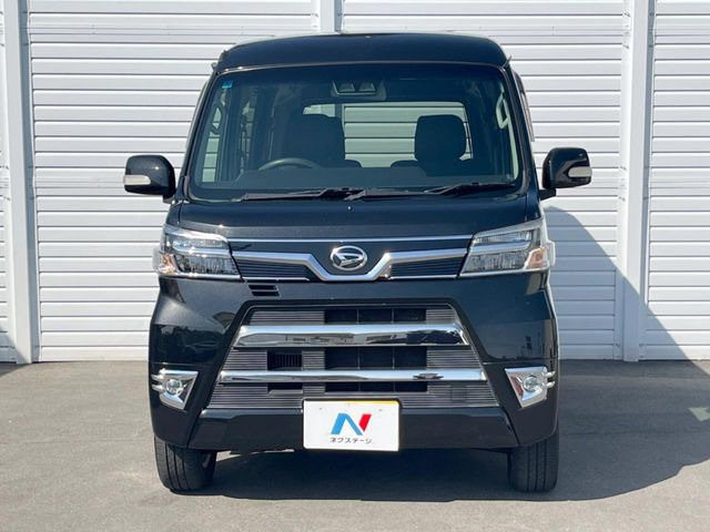 ���Ђł́A�S�ԁw�C�����Ȃ��x�̂��Ԃ̂ݎ�舵���Ă���܂��B��C�o�C���[�ɂ�錵�I�����d����̌�A���Ɍ�̎ԗ��`�F�b�N���s���A�l�N�X�e�[�W���F�肵�����i���Ȓ��ÎԂ����񋟂��Ă���܂��B