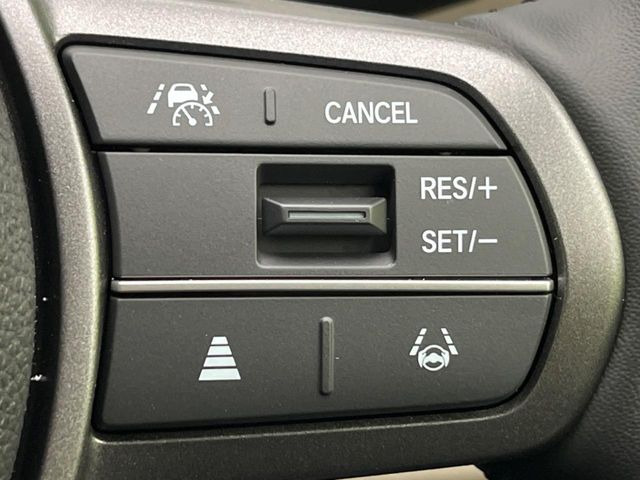 �y�A�_�v�e�B�u�N���[�Y�R���g���[���z�������H�ł̒��������s���y��!!�����ő��x��ۂN���[�Y�R���g���[�����A�Փˌy���V�X�e���ƘA�g���A�O���̎ԗ������m���ĎԊԂ�ۂ悤�ɑ��x���߂��Ă���܂�!!