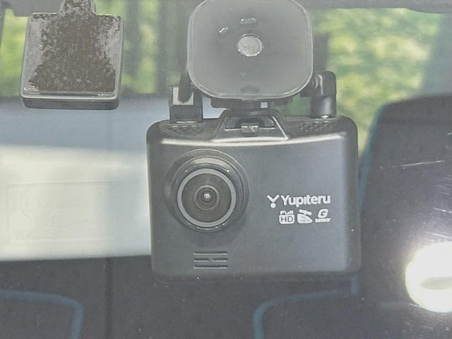 �y�h���C�u���R�[�_�[�z�h���C�u���R�[�_�[����!���s���͂������A������^�]�⎖�̂ɑ��������ہA�f���ŋL�^���A����̃��X�N�ɔ����܂��B���L�^�pSD�J�[�h�͂��q�l�����g�ł��������������K�v������܂��B