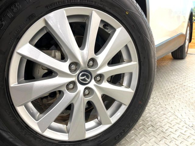 �y����17�C���`�A���~�z�C�[���z�O�ςɃ}�b�`���������A���~�z�C�[���𑕒����Ă���܂��B�e��ЊO�A���~�z�C�[����A�X�^�b�h���X�^�C�����戵�����Ă���܂��B���񂲑��k����������