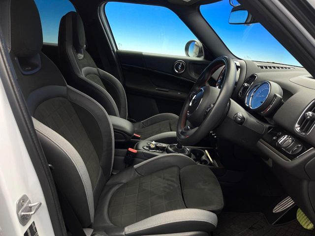 ���V�[�g�̎g�p��:�j��E�ւ�������Ȃ��A�����̒ʂ肫�ꂢ�ȏ�Ԃ��ێ����Ă���܂��B�܂��A�����N���[�j���O�E�R�[�e�B���O�����p�����������܂��B