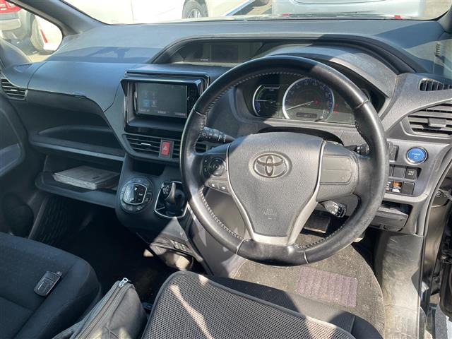 ノア1.8 ハイブリッド G