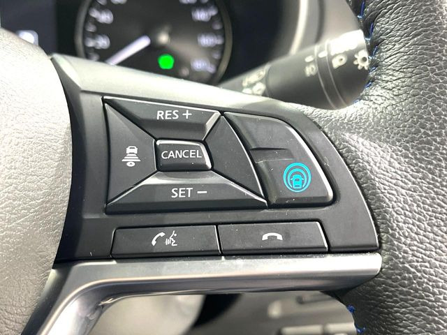 �y�v���p�C���b�g�z�������H�ł̒��������s���y��!!�a�؎��Ə��񑖍s�̃V�[���ŁA�A�N�Z���E�u���[�L�E�X�e�A�����O�������Ő��䂵�A�������^�]�̕��S���y�����Ă���܂���