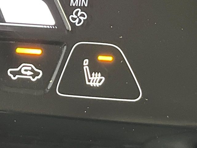 �y�V�[�g�q�[�^�[�z�������ɏd�󂷂�V�[�g�q�[�^�[!�G�A�R����葁�����܂��Ă����̂Ŋ�����̐l�����S�ł��ˁ�G�A�R���̉����͊������邩����A�Ƃ������ɂ����������߂ł��B