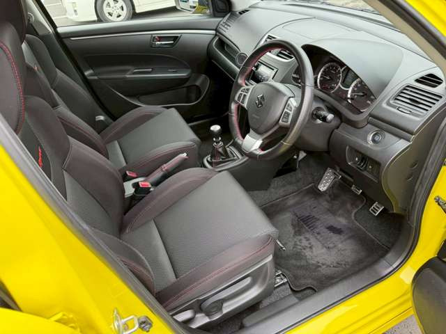 �C�ɂȂ邨�Ԃ�����܂�����E�̓d�b�ԍ����璼�ڂ��X�ɂ��₢���킹���������B�x�����@����ԗ����A��Ԃ܂łȂ�ł������������Ē����܂��B�X�^�b�t�ꓯ���A�����҂����Ă���܂��B