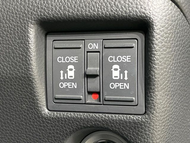 �y�����p���[�X���C�h�h�A�z�X�}�[�g�L�[��^�]�Ȃ̃X�C�b�`�Ō�ȗ����X���C�h�h�A�̊J���\���d��������͂����ăh�A���J����K�v�������A�����Ȃ��q�l�ł��ȒP�ɊJ���߂ł����K�ł���