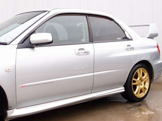 取説/過去整備記録簿16枚H23.3/H25.3/H25.6/H27.3/H29.3/R2.4/R2.5タイミングベルト一式、パワステポンプ、ウォーターポンプ、リアドライブシャフトASSYX2交換