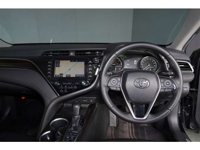 カムリ2.5 G レザーパッケージ