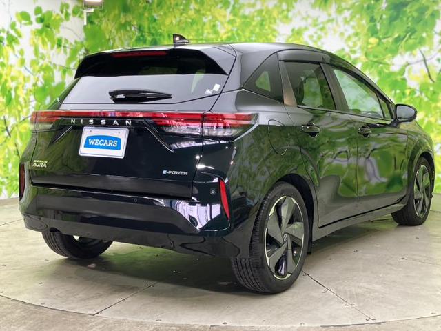 ノートオーラ1.2 G レザーエディション