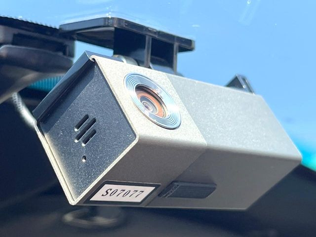 �y�h���C�u���R�[�_�[�z�h���C�u���R�[�_�[����!���s���͂������A������^�]�⎖�̂ɑ��������ہA�f���ŋL�^���A����̃��X�N�ɔ����܂��B���L�^�pSD�J�[�h�͂��q�l�����g�ł��������������K�v������܂��B