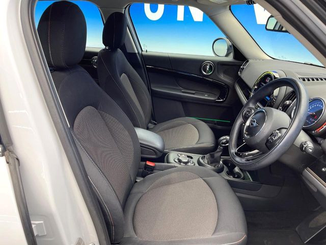 ���V�[�g�̎g�p��:�j��E�ւ�������Ȃ��A�����̒ʂ肫�ꂢ�ȏ�Ԃ��ێ����Ă���܂��B�܂��A�����N���[�j���O�E�R�[�e�B���O�����p�����������܂��B