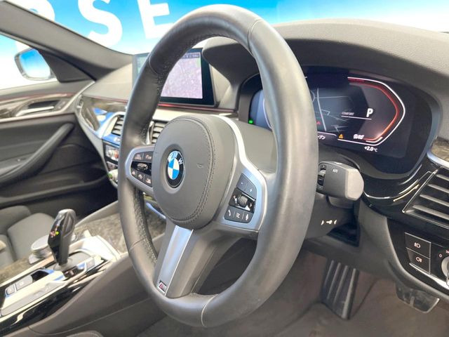 ���n���h�����̃X�������Ȃ��A���ꂢ�ȏ�Ԃ��ێ����Ă���܂��B�e�X�C�b�`���̓�����m�F�ς݂ł��B