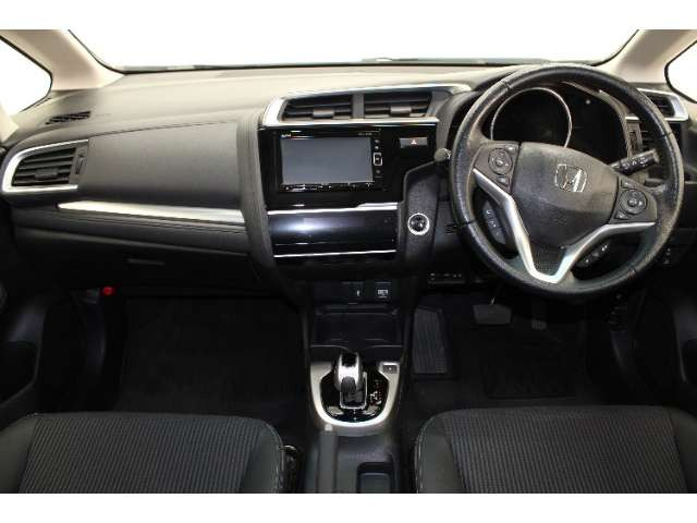 フィット1.5 ハイブリッド L ホンダセンシング