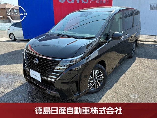 セレナ1.4 e-POWER ハイウェイスターV