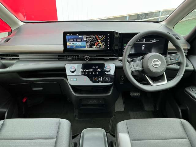 セレナ1.4 e-POWER ハイウェイスターV