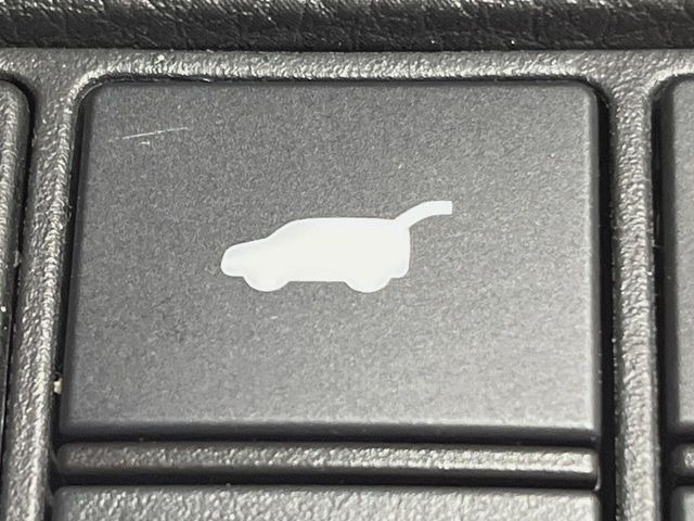 �y�p���[�o�b�N�h�A�z�X�}�[�g�L�[��^�]�Ȃ̃{�^�������������Ń��A�Q�[�g�������ŊJ���܂�!�ו��������Ă��鎞��A�����ʒu�ɂ���o�b�N�h�A��߂�ۂɕ֗��ȋ@�\�ł���