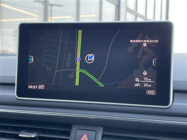 A42.0 TFSI クワトロ 4WD