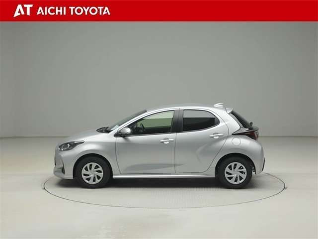 ヤリス1.5 ハイブリッド X