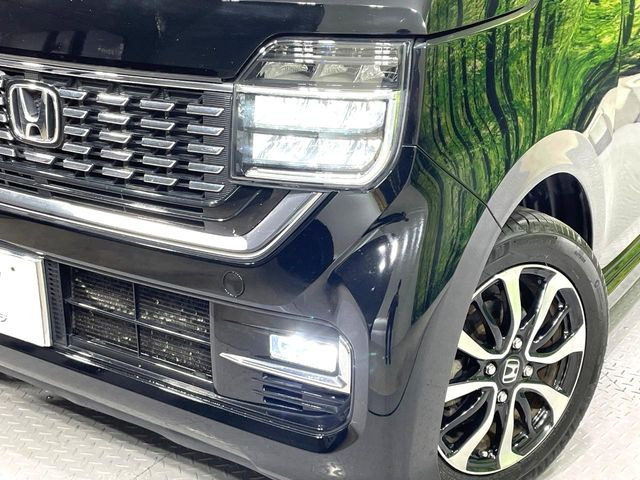 �yLED�w�b�h���C�g�z���V����ԑ��s�����ǍD�Ȏ��E���m�ۂ����S���ĉ^�]�ł��鍂�P�xLED�w�b�h���C�g�𑕔�!�_�����x�������A����d�͂��}�����Ă��܂��B