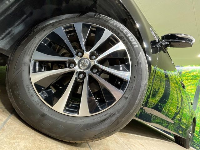 �y����16�C���`�A���~�z�C�[���z�O�ςɃ}�b�`���������A���~�z�C�[���𑕒����Ă���܂��B�e��ЊO�A���~�z�C�[����A�X�^�b�h���X�^�C�����戵�����Ă���܂��B���񂲑��k����������