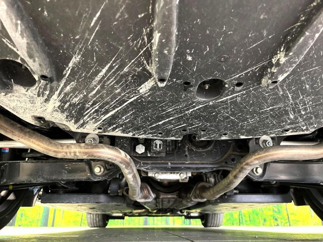 下回りがきれいなうちに、防錆加工の施工がオススメ。降雪地域はもちろん、沿岸部にお住いの方や、趣味でマリン・ウィンタースポーツをされる方にご好評いただいております。