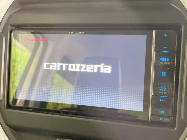 �y�i�r�Q�[�V�����z�g���₷���i�r�ŖړI�n�܂ł�������ē����Ă���܂��B�e��I�[�f�B�I�Đ��@�\���[�����Ă���A���Ԃ̉^�]������Ɋy�����Ȃ�܂�!!