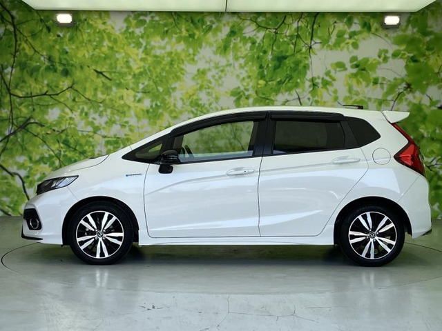 フィットハイブリッド